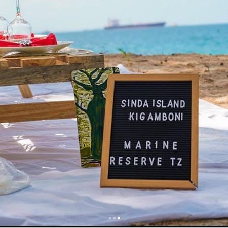 Sinda Island Kigamboni Camping 다르에스살람 외부 사진